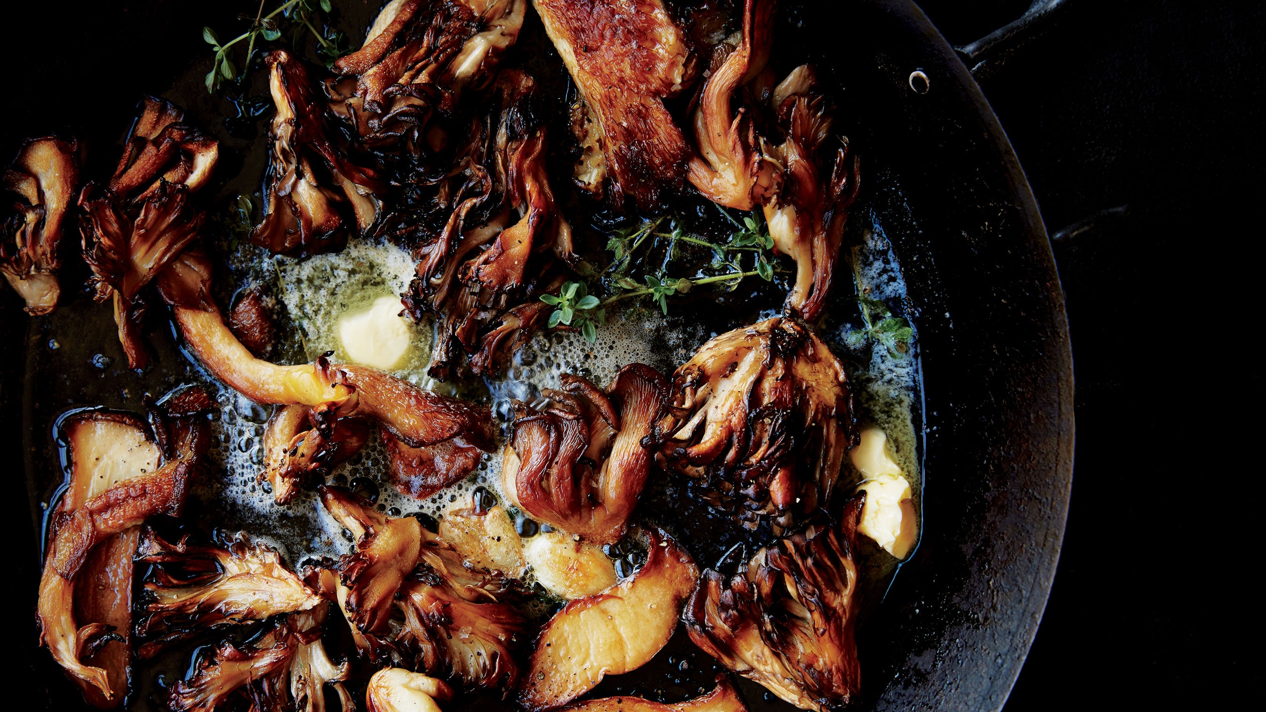 Seared Mushrooms with Garlic and Thyme